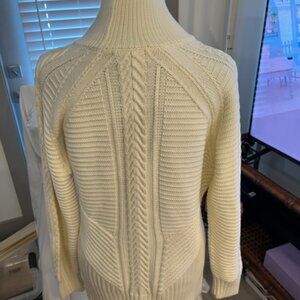 Banana Republic Cable Knit Cream Turtleneck Sweater